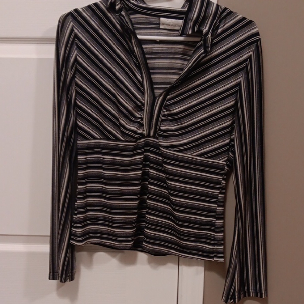 Striped Black and Gray Women's Top With Bell Bottom Sleeves